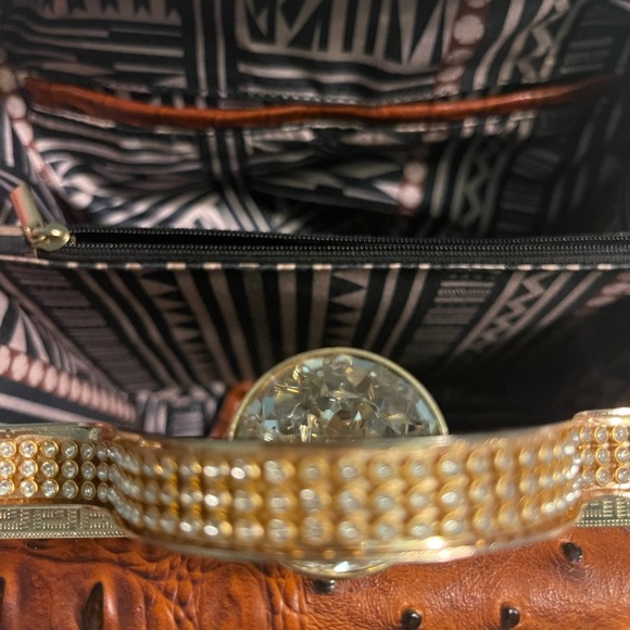 Crocodile like purse - Picture 6 of 7